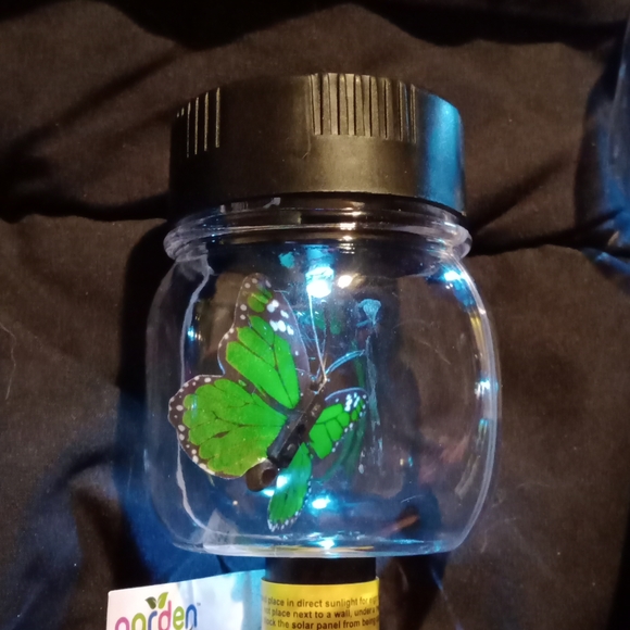 40 Butterfly in a jar solar lights - Picture 2 of 6